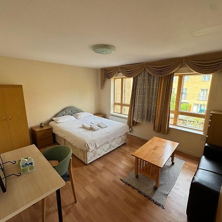 Napcastle Caledonian Park Hotel ลอนดอน ภายนอก รูปภาพ