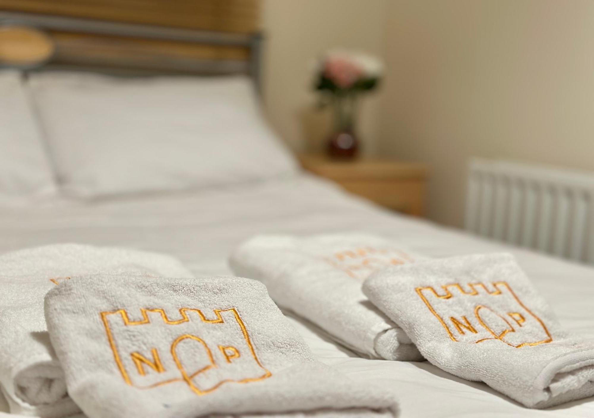 Napcastle Caledonian Park Hotel ลอนดอน ภายนอก รูปภาพ