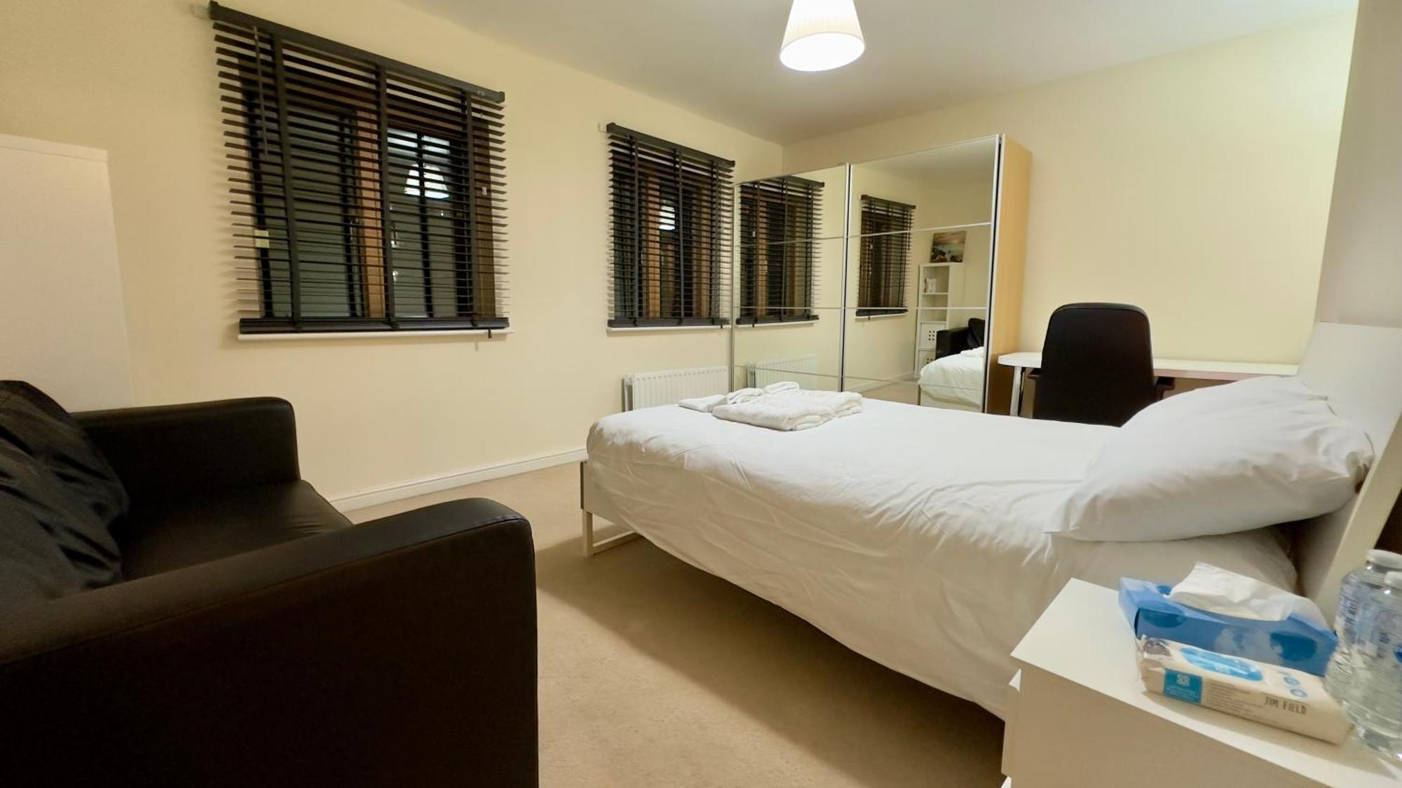 Napcastle Caledonian Park Hotel ลอนดอน ภายนอก รูปภาพ