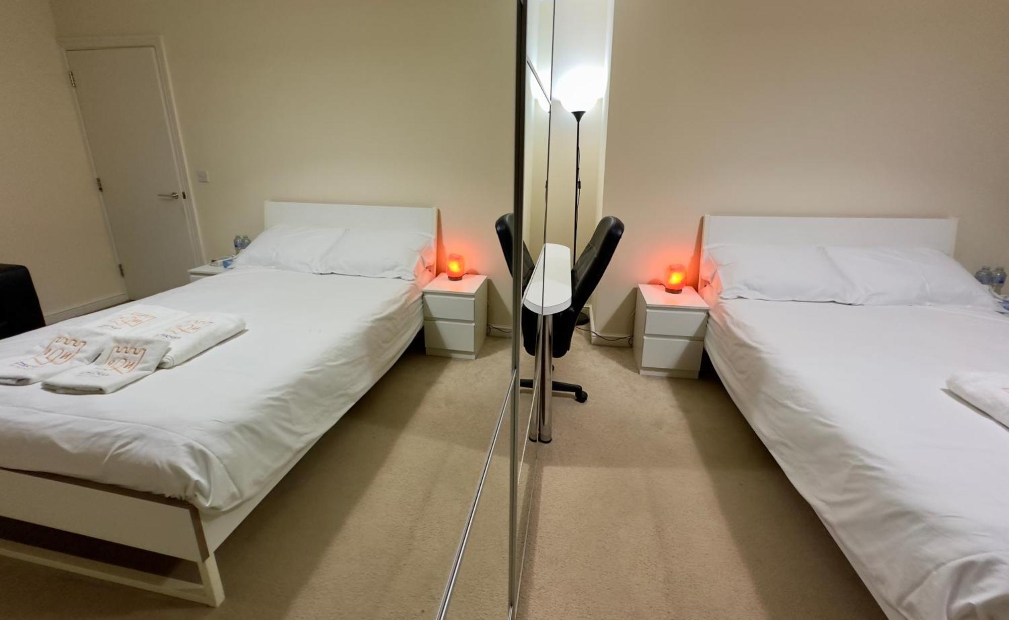 Napcastle Caledonian Park Hotel ลอนดอน ภายนอก รูปภาพ
