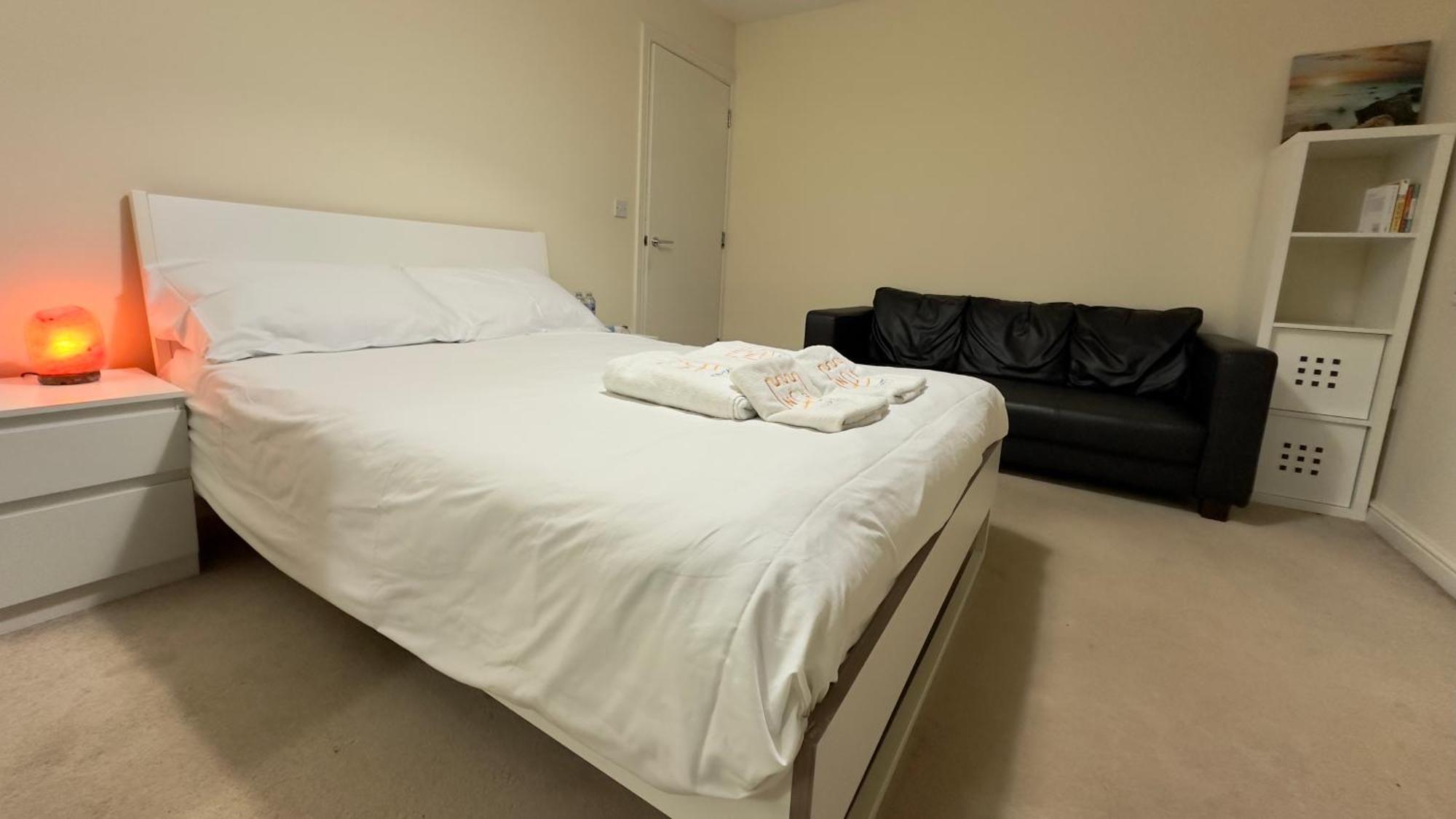 Napcastle Caledonian Park Hotel ลอนดอน ภายนอก รูปภาพ
