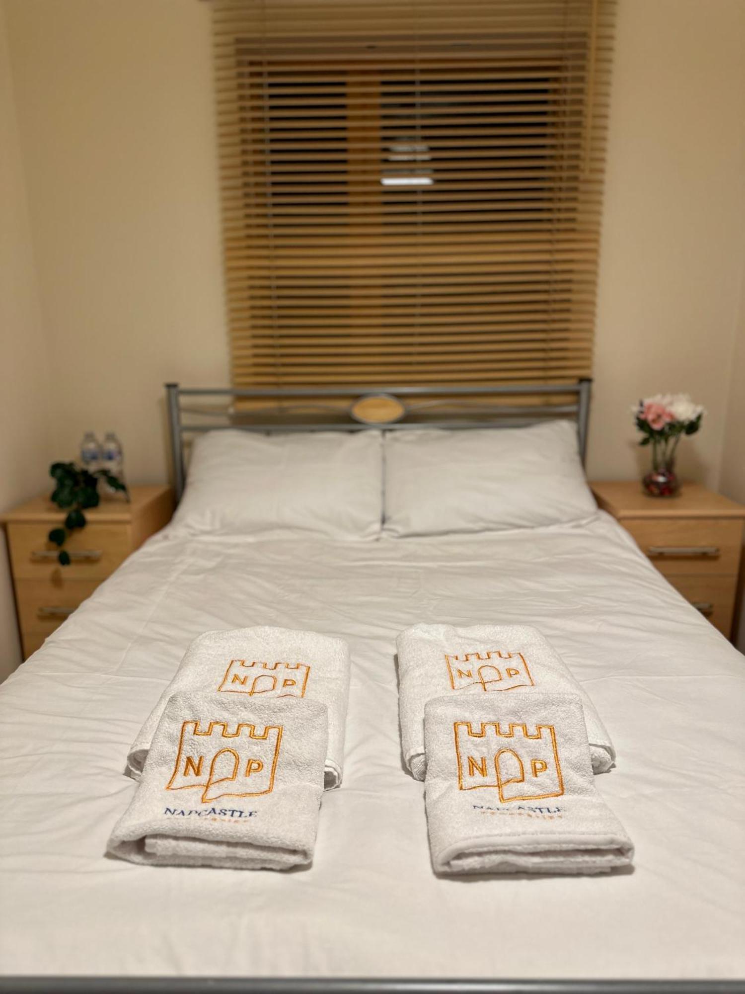 Napcastle Caledonian Park Hotel ลอนดอน ภายนอก รูปภาพ