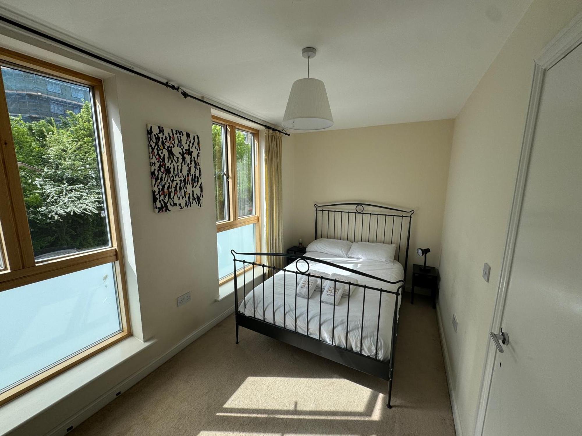 Napcastle Caledonian Park Hotel ลอนดอน ภายนอก รูปภาพ